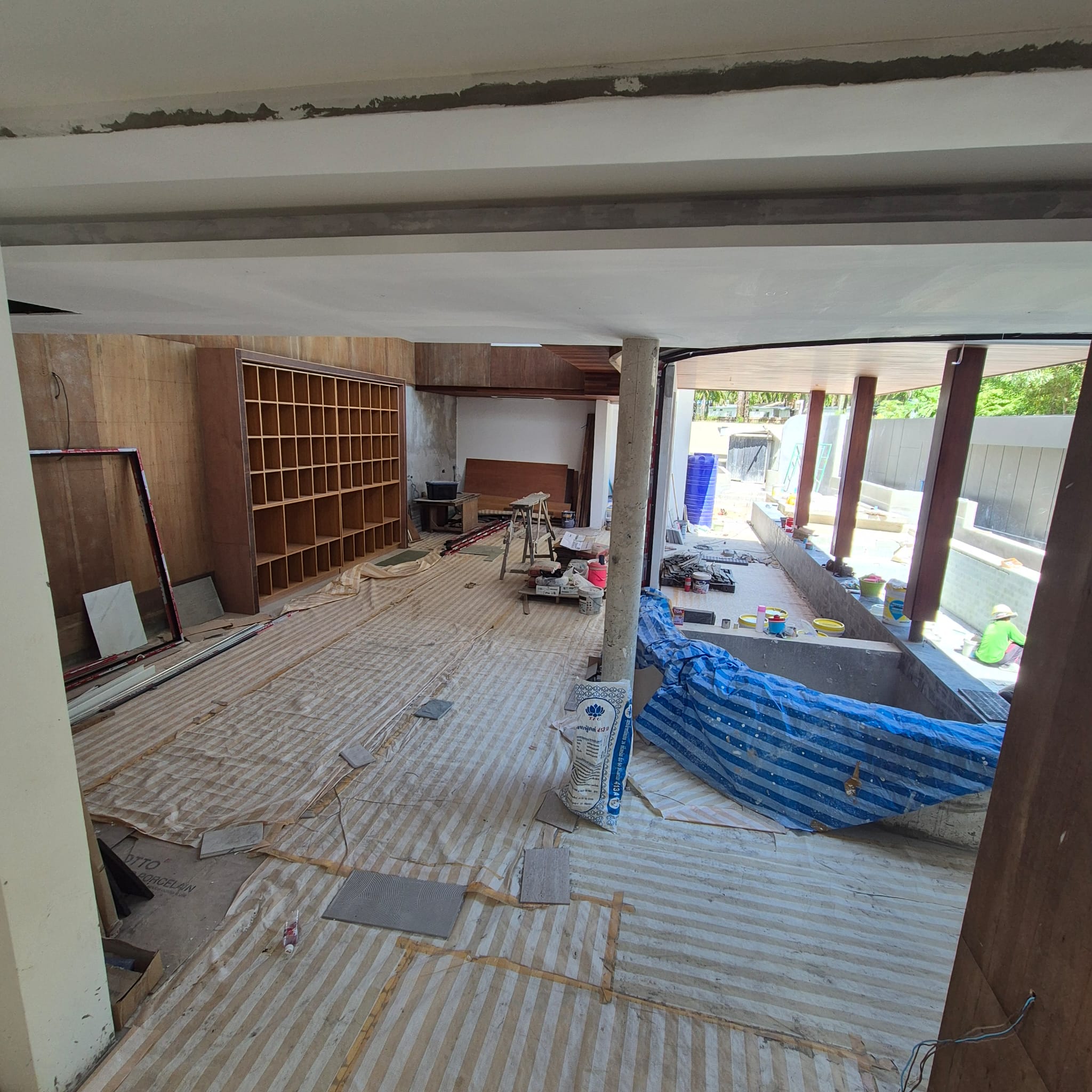 Living room fit-out and floor preparation