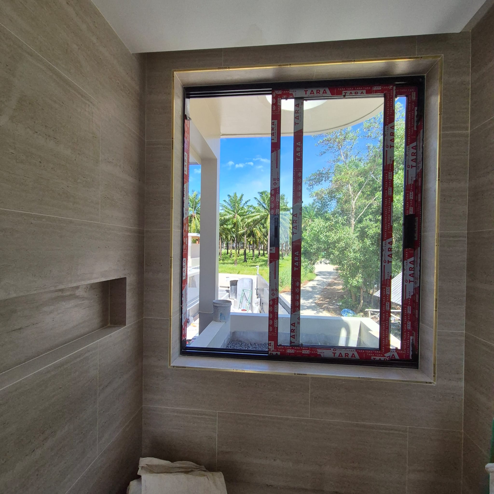 Bathroom window and wall finish