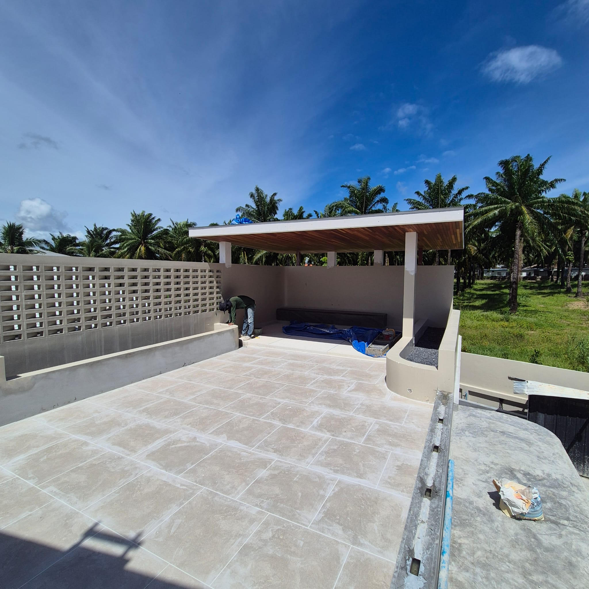 Roof terrace and sala progress