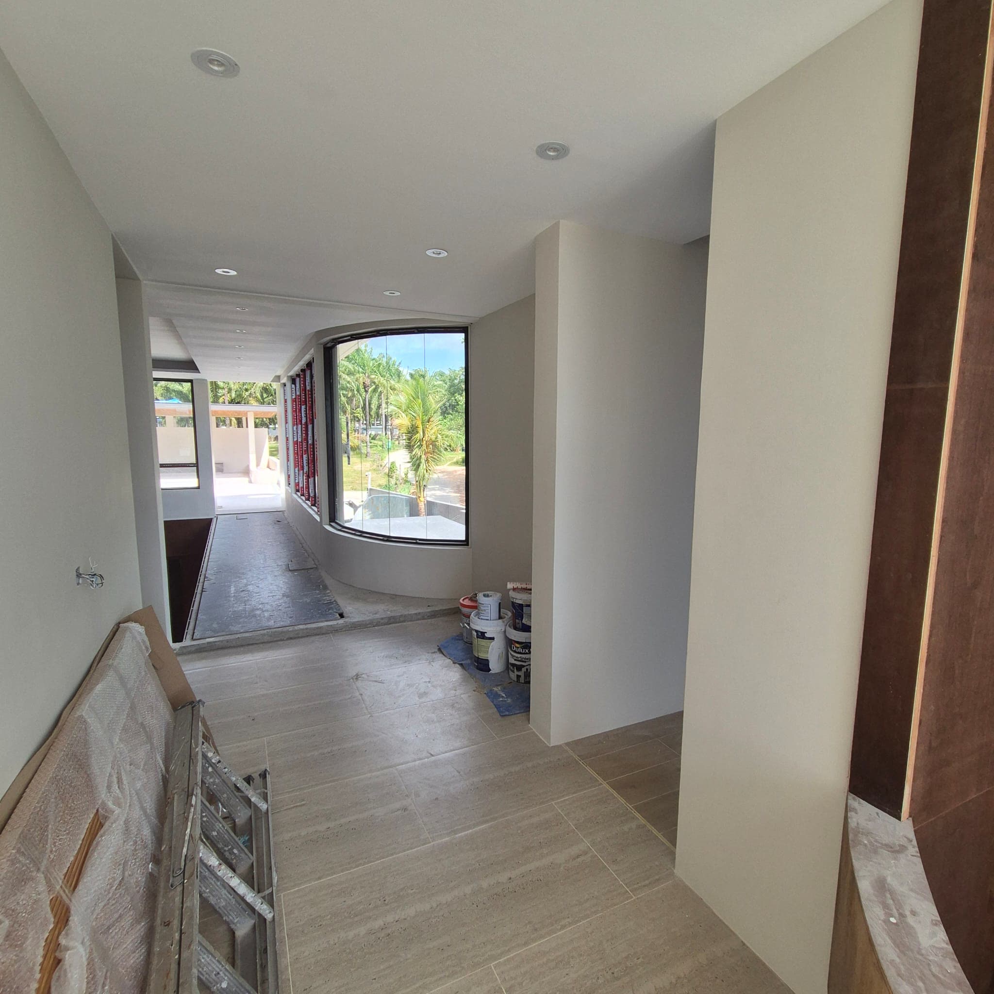 Interior corridor with curved window